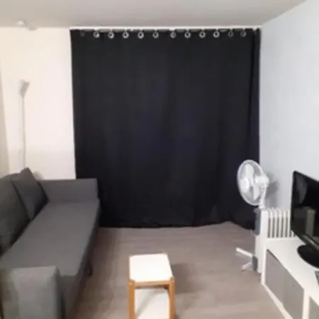 Studio Close To The Beach Of Le Mole Apartamento *