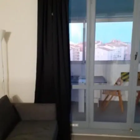 Studio Close To The Beach Of Le Mole Apartamento