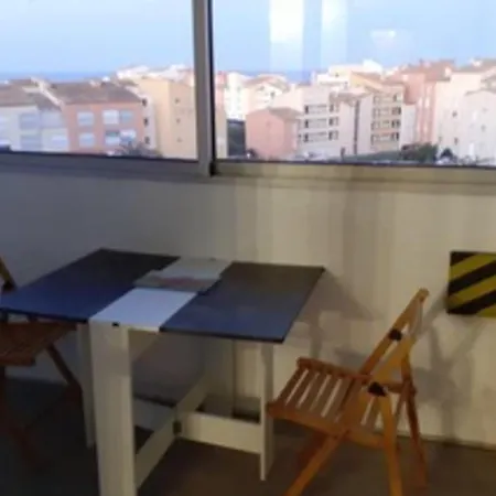 Studio Close To The Beach Of Le Mole Apartamento *